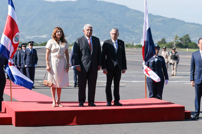 Llegada del presidente Mulino a Costa Rica