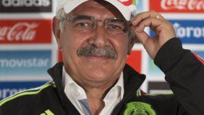Brasileño Ferretti será técnico interino de México