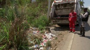 Encuentran neonato dentro de una bolsa en basurero de Loma Cová
