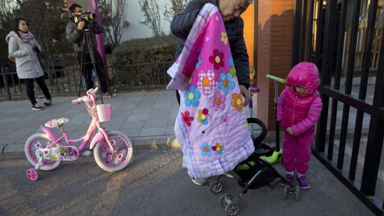 Piden respuestas ante denuncias de abuso en kínder de China