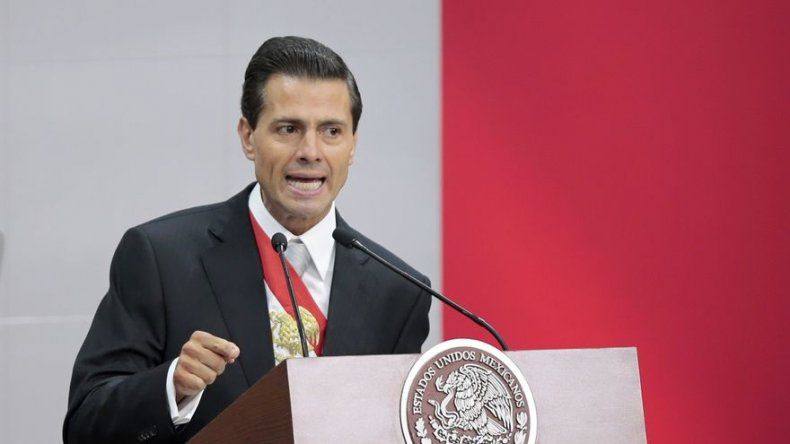 Peña Nieto rechaza legalización de marihuana, pero pide abrir amplio debate