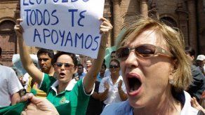 Crisis golpeará doble a Bolivia