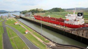Canal en manos panameñas supera hito de 10 mil millones dólares en ingresos
