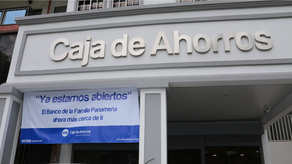 Cajeros automáticos en Sabanitas de la Caja de Ahorros están fuera de servicio por vandalismo.