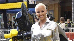 Amber Rose responde a comentarios homófobos contra su hijo en Instagram