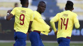 Ecuador logra heroico empate 2-2 en La Paz