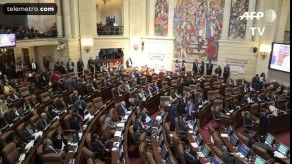 Congreso de Colombia ratifica acuerdo de paz con guerrilla FARC