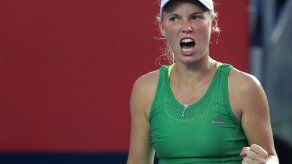 Wozniacki gana 2do título en un mes