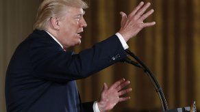 La Casa Blanca intenta reagruparse