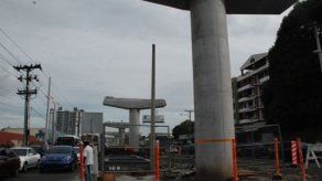 Comienza instalación de vigas en tramo elevado del Metro