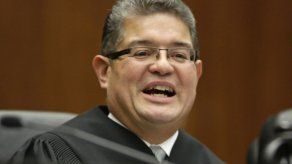 Juez: Operativos de ATF con robos falsos deben terminar