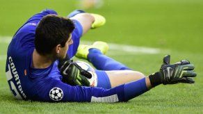 Courtois quiere regresar a Madrid por motivos familiares