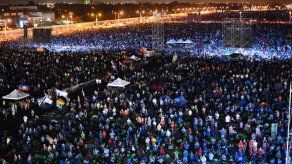 Cerca de 600 mil personas asistieron a la vigilia con el Papa en el Campo San Juan Pablo II Cerca de 600 mil personas asistieron a la vigilia con el Papa en el Campo San Juan Pablo II