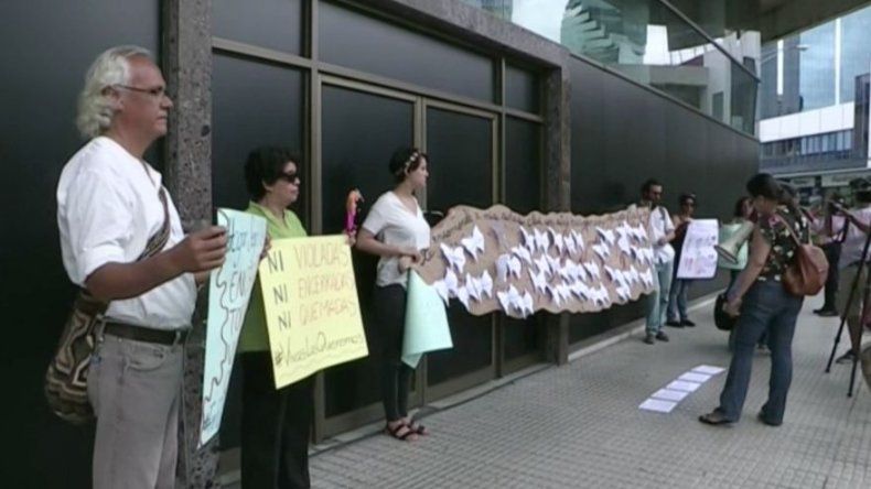 Panamá ofrece abrazo solidario a Guatemala por muerte de 40 niñas quemadas
