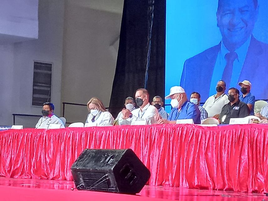 Directorio Nacional Extraordinario del PRD.