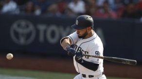 Javy Guerra de 1-0 en blanqueada de Padres a Dodgers