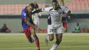 Plaza vuelve a la senda del triunfo; Sporting iguala con Árabe