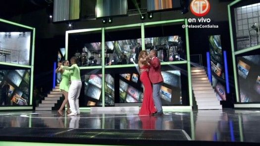 Patty Castillo y Dino Nugent bailan chachachá