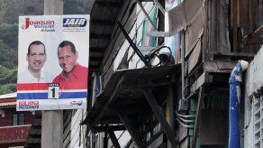 Suscriben acuerdo en beneficio de 10 mil familias de escasos recursos Suscriben acuerdo en beneficio de 10 mil familias de escasos recursos