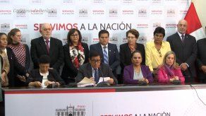 Congreso de Perú dialogará con enviados de OEA
