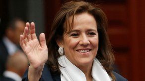 Exprimera dama retira su candidatura presidencial en México