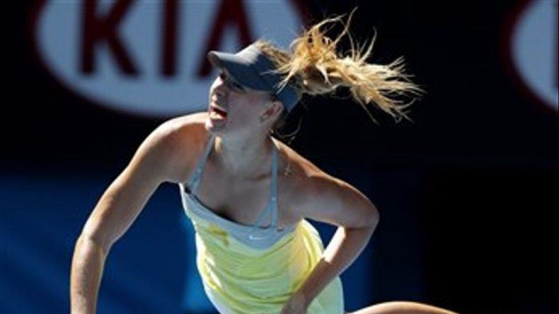 Australia: Sharapova y Makarova avanzan