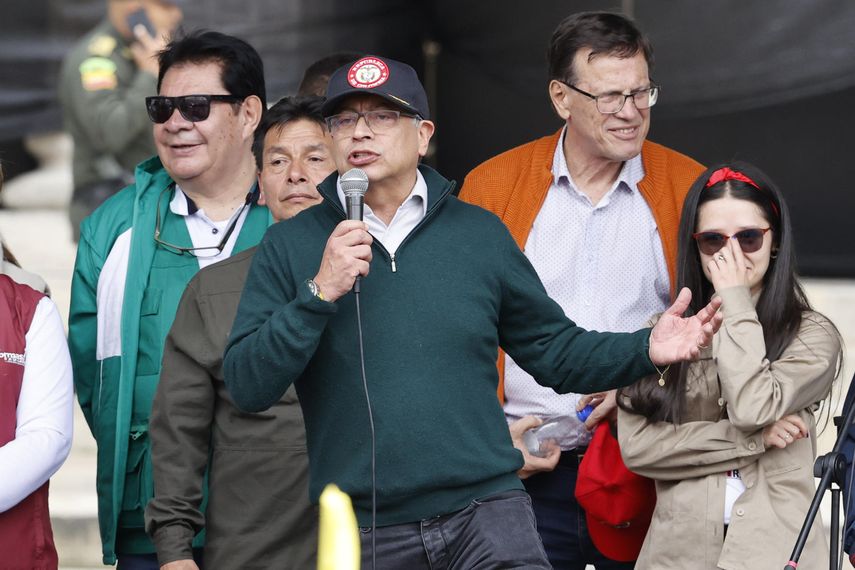 El presidente de Colombia anunció que romperá relaciones con Israel.