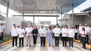 Ministra Dinoska Montalvo y presidente Mulino inauguran La Esmeralda.