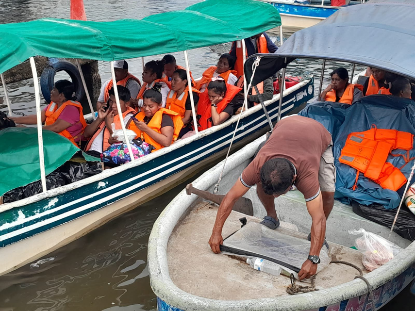 La AMP informa que desde el jueves se trasladaron 54 mil personas por la vía marítima.