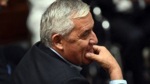 Sigue audiencia para decidir si expresidente Pérez Molina irá o no a juicio