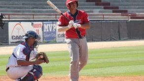 Adolfo Reina escogido jugador Más Valioso 2019 en el Béisbol Mayor