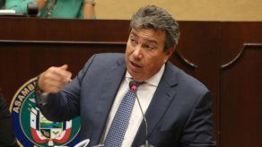 Ministro del MOP concluye cuestionario ante el Pleno de la AN
