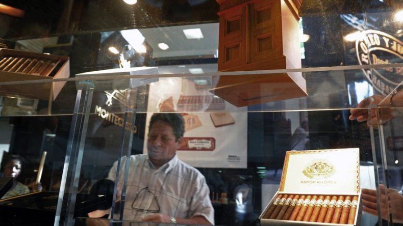 Puros cubanos registran más de 400 millones de USD en 2016