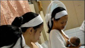 Japonesa de 61 años da a luz a su propio nieto