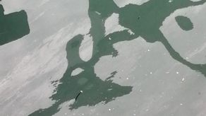 MiAmbiente detalla que personal de la Autoridad Marítima de Panamá procedió a la limpieza del lugar, y que se ha recogido y contenido el combustible derramado. MiAmbiente detalla que personal de la Autoridad Marítima de Panamá procedió a la limpieza del lugar, y que se ha recogido y contenido el combustible derramado.