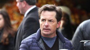 Michael J. Fox dona 400 mil dólares a chileno que busca cura al Parkinson