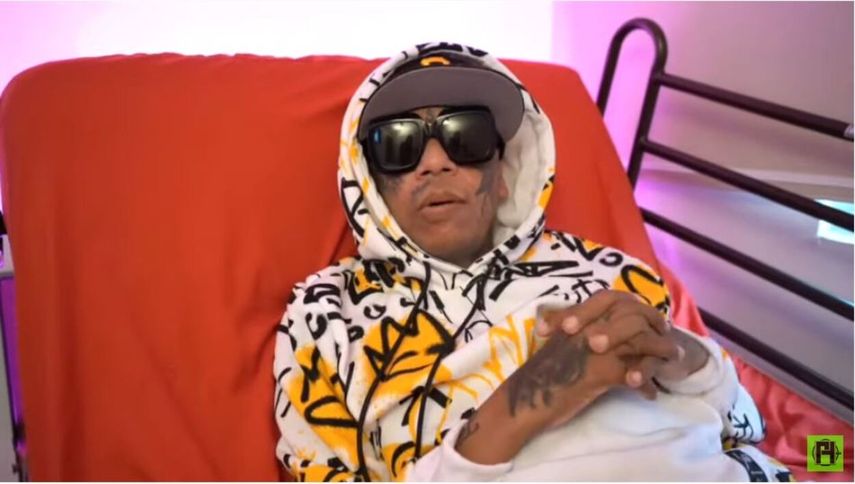 Muestra del vídeo Dios no usa pijama