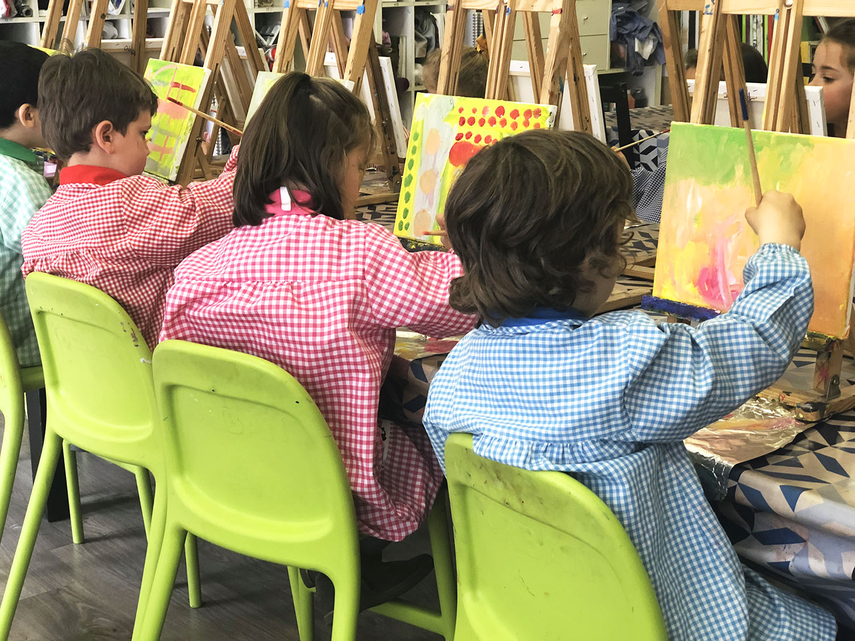 MEDUCA anuncia la inscripción a cursos de arte y pintura.