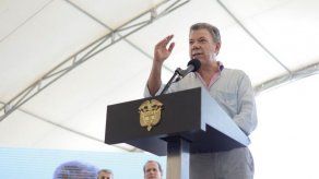 Santos dice que la última entrega de armas de las FARC comenzará el martes