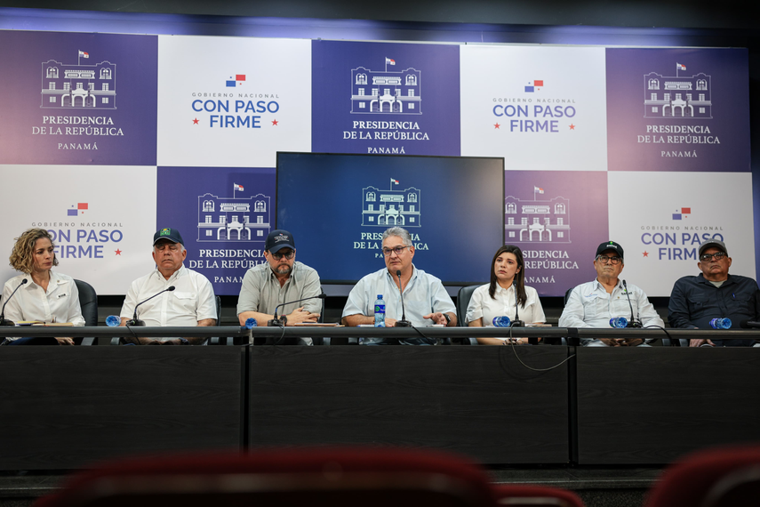 Comite del Gobierno en Bocas del Toro