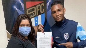 OFICIAL: Alessandro Canales nuevo jugador del 9 de Octubre