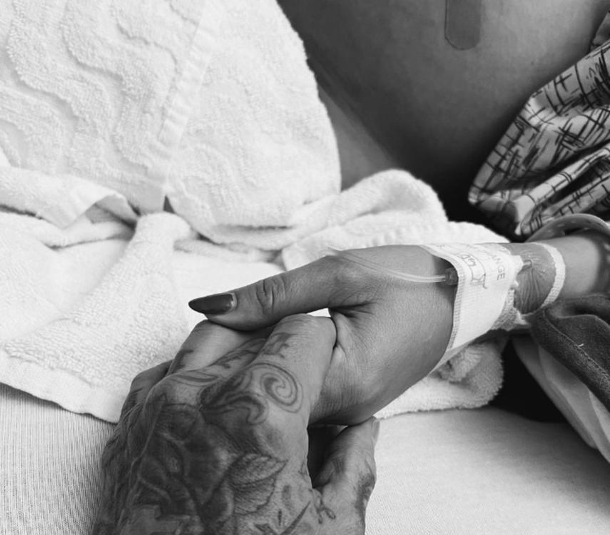 Kourtney Kardashian fue sometida de urgencia a una cirugía fetal