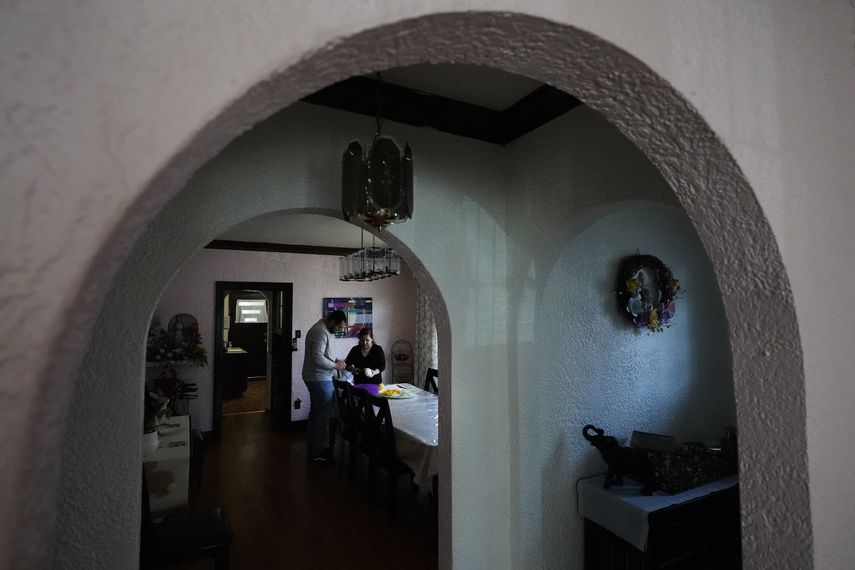 EE. UU. permite regreso de algunos inmigrantes deportados