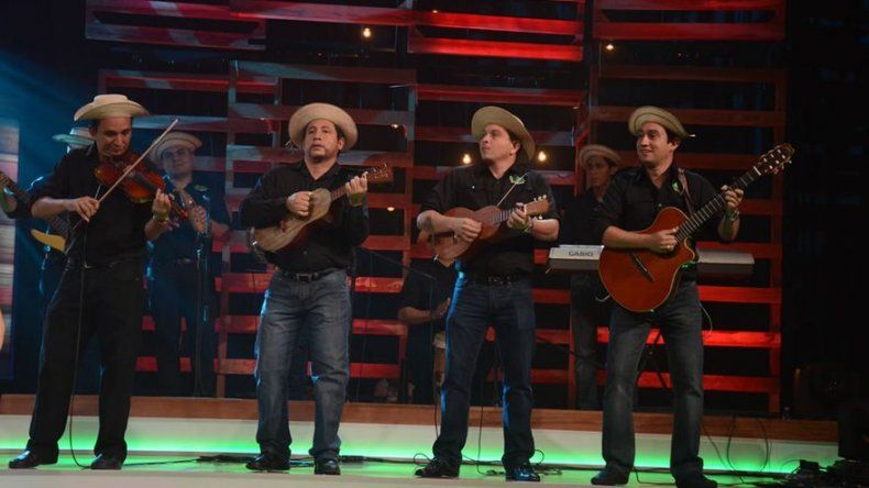 La música reinó en 6ta cantadera