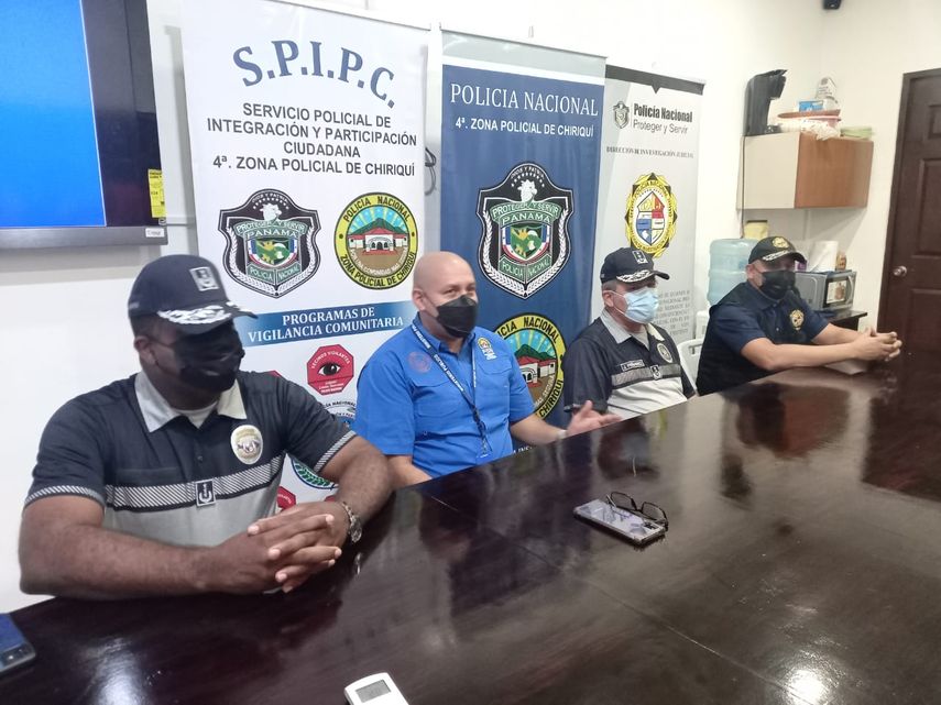 Las autoridades brindan detalles sobre la aprehensión de seis personas dedicadas al tráfico ilícito de migrantes en Chiriquí.