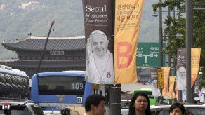 El papa inicia en Corea del Sur su gira por Asia