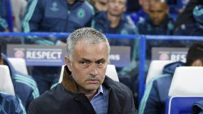 Mourinho reitera que no acudirá al mercado de fichajes en enero