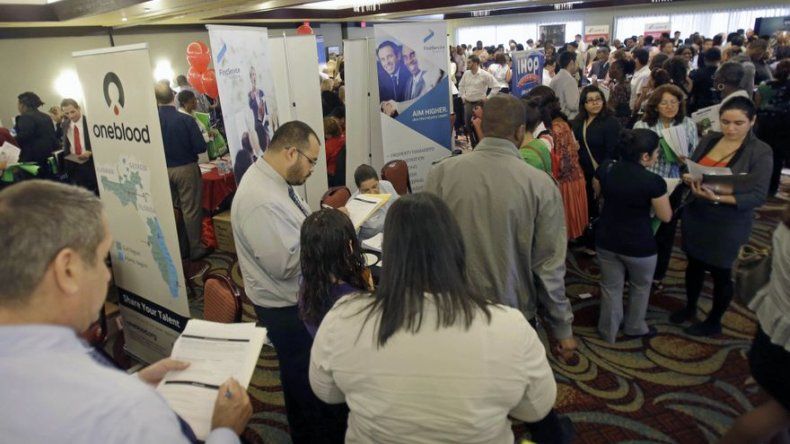 Más de 1,3 millones de desempleados en EEUU pierden este sábado su subsidio