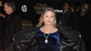 Carrie Fisher se arrepiente de haber expuesto su romance secreto con Harrison Ford