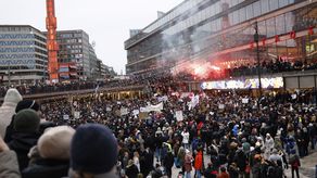 Hubo manifestaciones en Helsinki, Londres, París y Estocolmo.